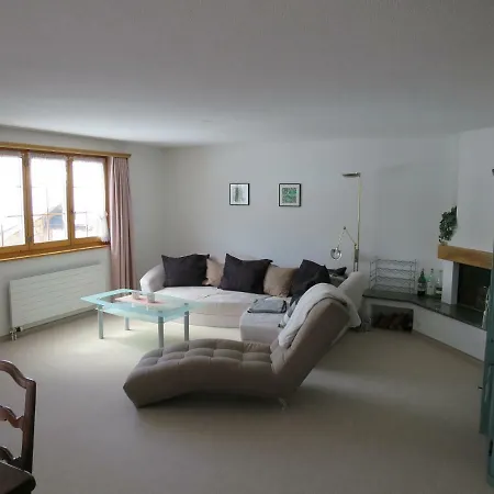 Apartment Aelplisee B 4